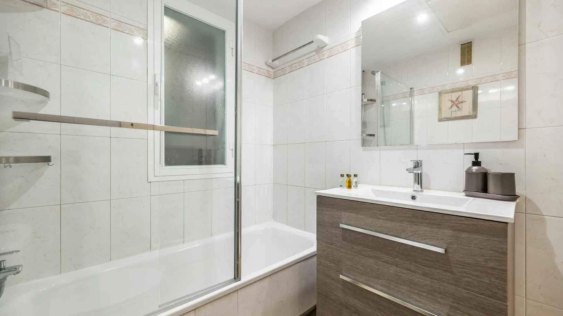 Urban Exclusivity At Puerto Banus Apartment Marbella Spain