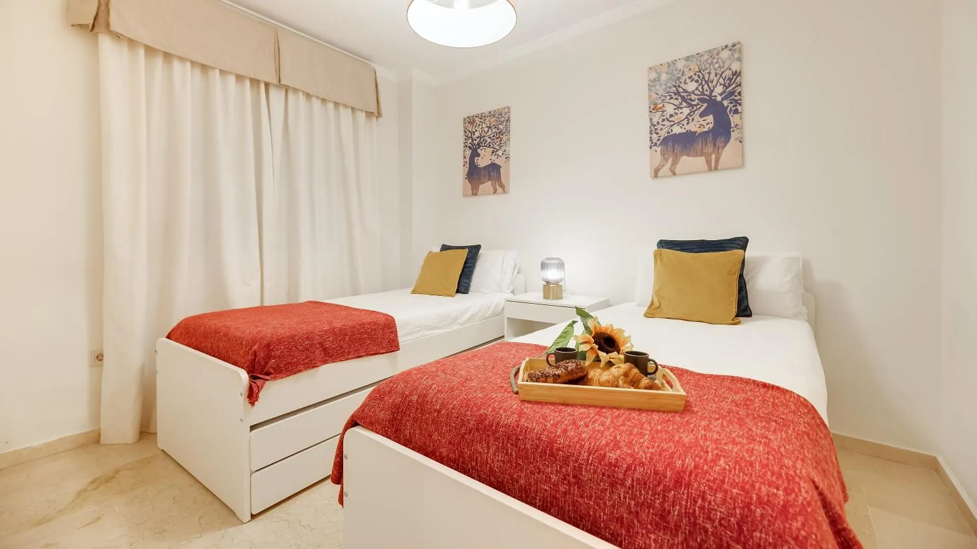 Urban Exclusivity At Puerto Banus Apartment Marbella